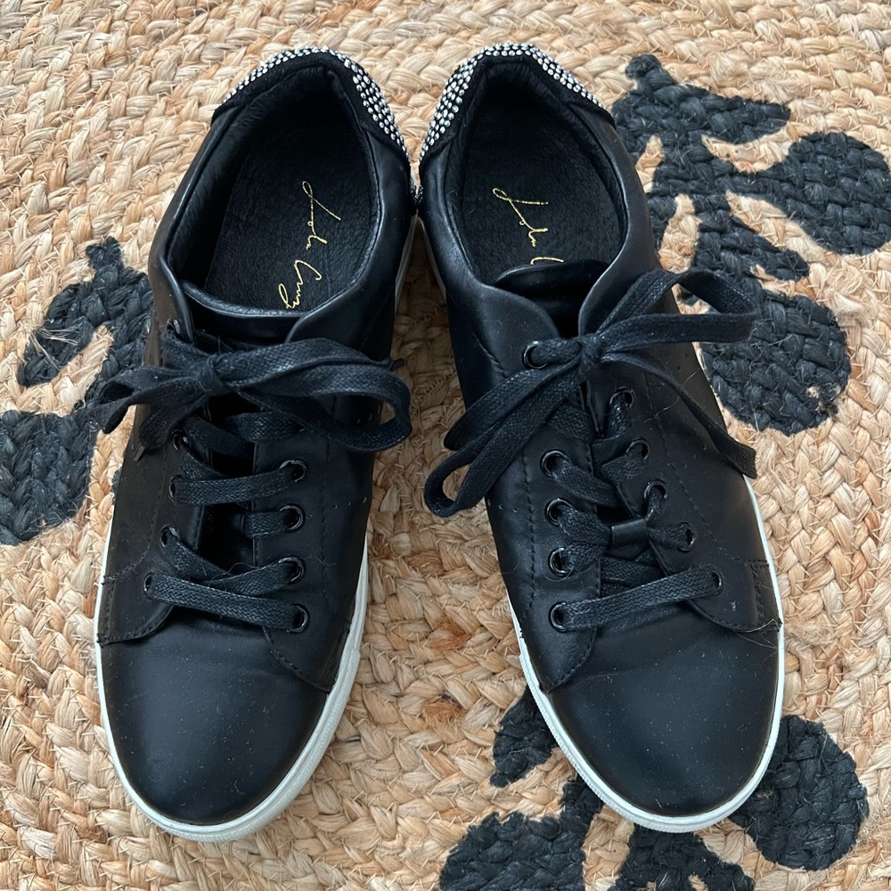 Lola Cruz Black Leather Sneakers e Swarovski Crystal Smiley Face, Size 40